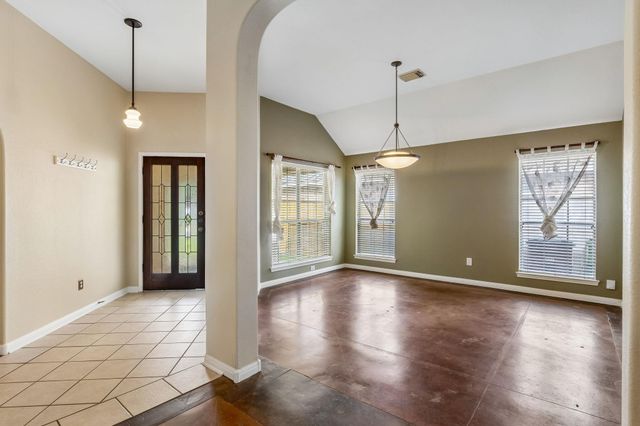7206 W Magic Mountain LN, Round Rock, TX 78681