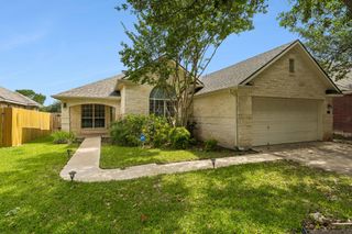 7206 W Magic Mountain LN, Round Rock, TX 78681