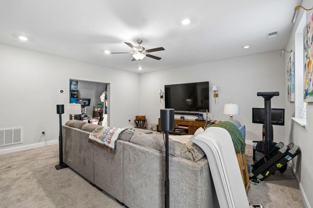 1648 Buttonwood Loop, Chattanooga, TN 37421