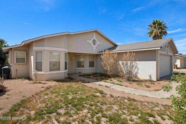 3155 Katrina Street, Las Cruces, NM 88005
