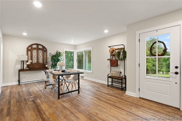 3884 Paoli Pike, Floyds Knobs, IN 47119