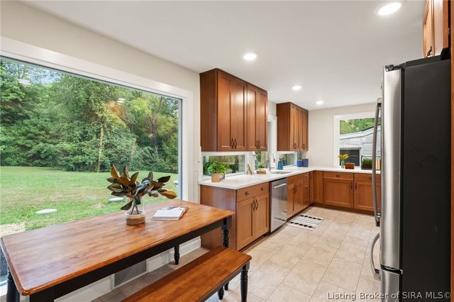 3884 Paoli Pike, Floyds Knobs, IN 47119