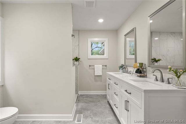 3884 Paoli Pike, Floyds Knobs, IN 47119