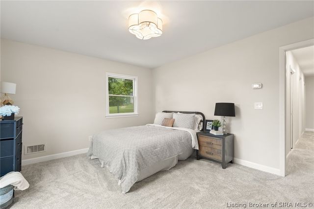 3884 Paoli Pike, Floyds Knobs, IN 47119