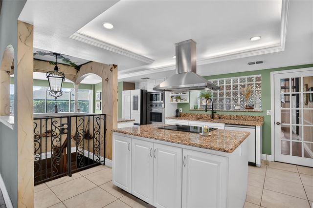 1367 CAMPBELL STREET, Orlando, FL 32806