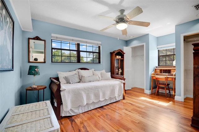 1367 CAMPBELL STREET, Orlando, FL 32806