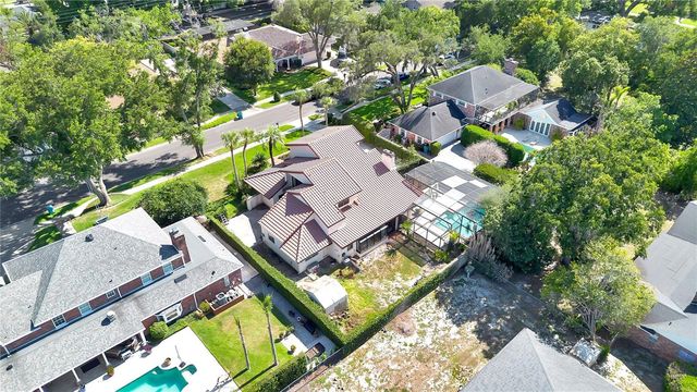 1367 CAMPBELL STREET, Orlando, FL 32806