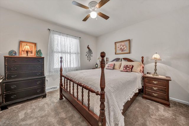 4656 Trevino CIR NE, Roanoke, VA 24019