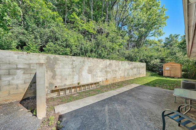 4656 Trevino CIR NE, Roanoke, VA 24019