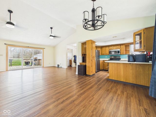 1430 S 300 E, Anderson, IN 46017