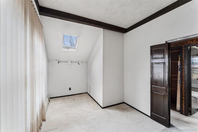 160 Lanier Place, Westbury, NY 11590