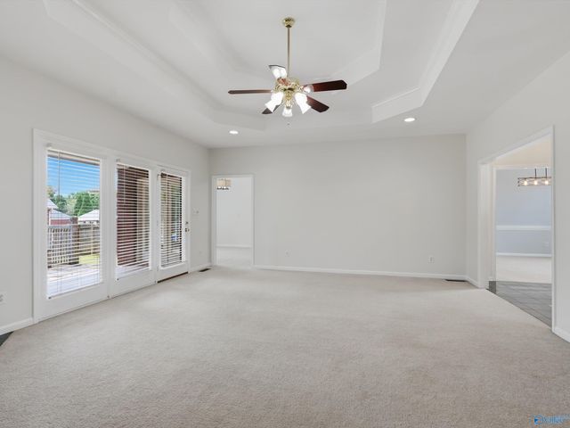 275 Natchez Trail, Huntsville, AL 35806