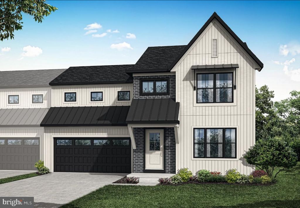 8 MELROSE LANE, Palmyra, PA 17078