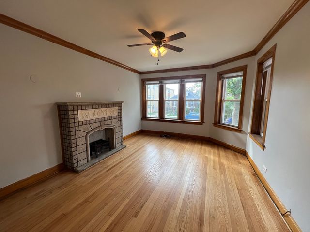 3214 W 66th Place 1W, Chicago, IL 60629