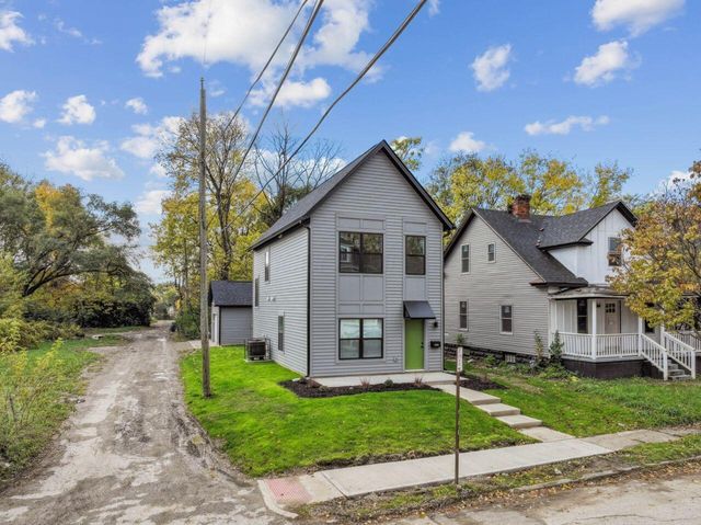 1345 E Fulton Street, Columbus, OH 43205