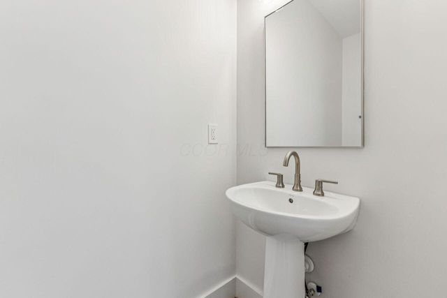 1345 E Fulton Street, Columbus, OH 43205