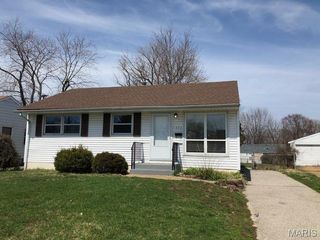 323 Shepley Drive, Unincorporated, MO 63137