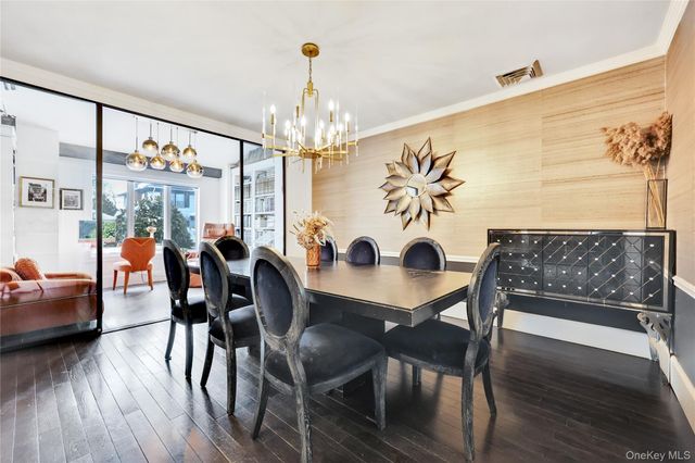 288 Leroy Avenue, Cedarhurst, NY 11516