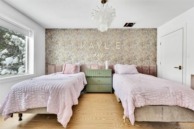 288 Leroy Avenue, Cedarhurst, NY 11516