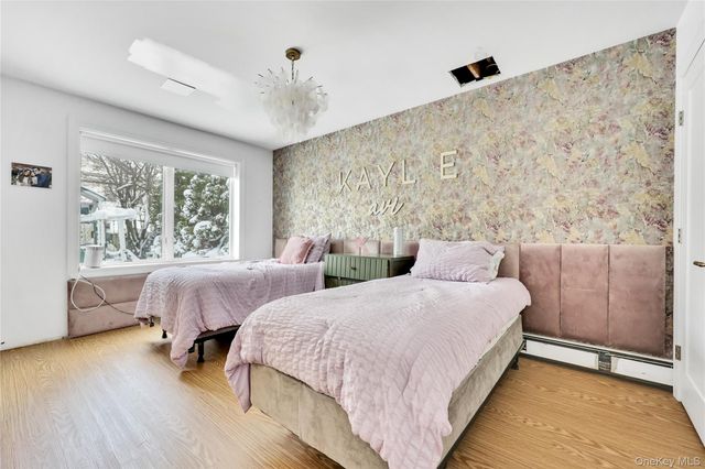 288 Leroy Avenue, Cedarhurst, NY 11516