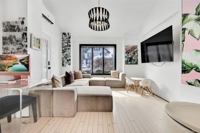 288 Leroy Avenue, Cedarhurst, NY 11516