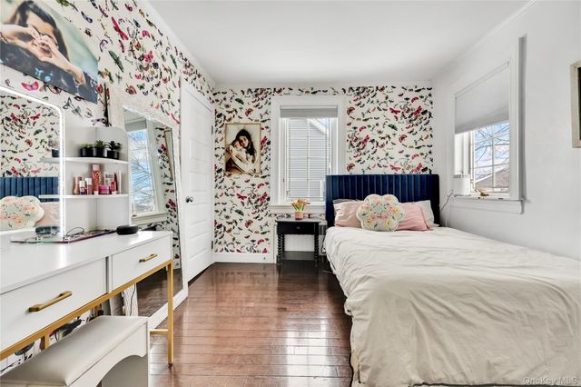 288 Leroy Avenue, Cedarhurst, NY 11516