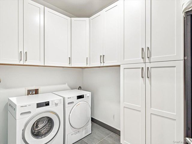2121 31st Street 2C, Astoria, NY 11105