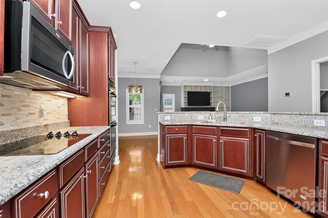 19419 Beaufain Street, Cornelius, NC 28031