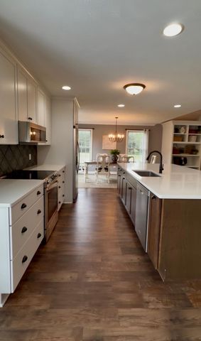 7633 N 26th Street, Richland Twp, MI 49004