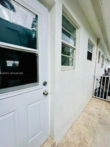 1231 Pennsylvania Ave 9, Miami Beach, FL 33139