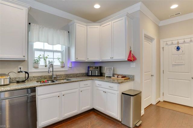 5524 Mike Phillips CT, Virginia Beach, VA 23464