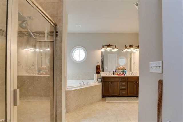 5524 Mike Phillips CT, Virginia Beach, VA 23464