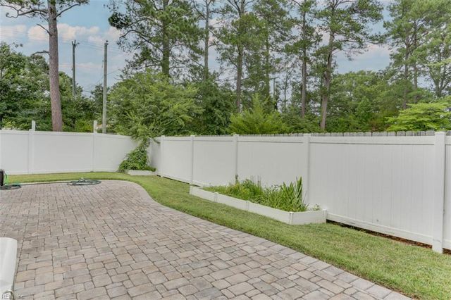 5524 Mike Phillips CT, Virginia Beach, VA 23464