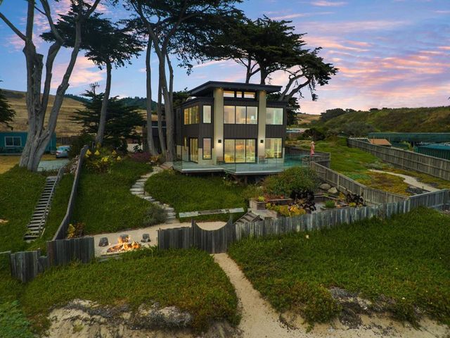 275 Davenport Landing Road, Davenport, CA 95017