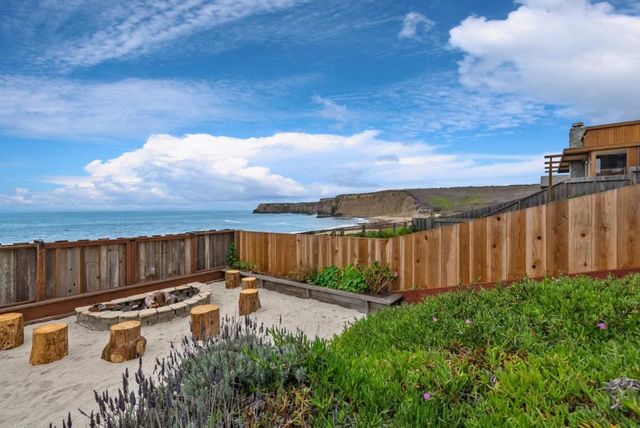 275 Davenport Landing Road, Davenport, CA 95017