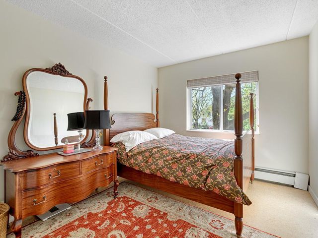 334 Cherokee Avenue 201, Saint Paul, MN 55107