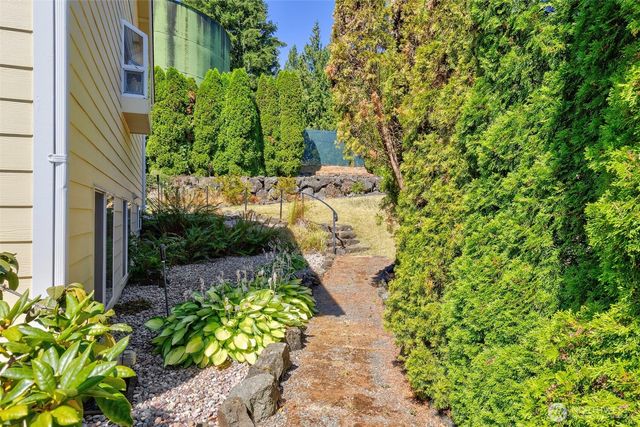 20769 Staffordshire Lane NW, Poulsbo, WA 98370