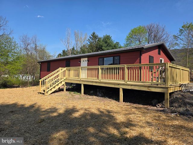 5 DENSE OAK LN, Berkeley Springs, WV 25411