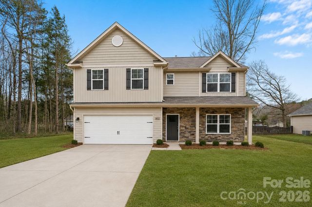 8925 Sawyer Run Court, Charlotte, NC 28215