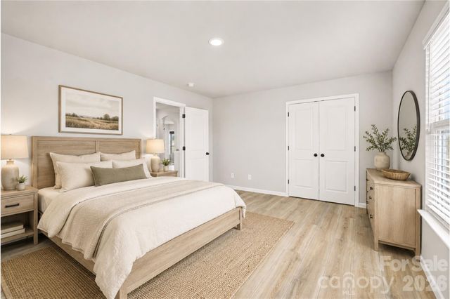 8925 Sawyer Run Court, Charlotte, NC 28215