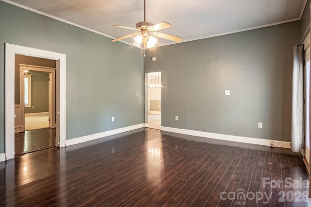 638 W MAIN Extension, Lincolnton, NC 28092