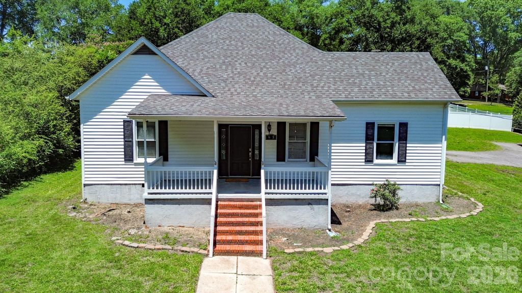 638 W MAIN Extension, Lincolnton, NC 28092