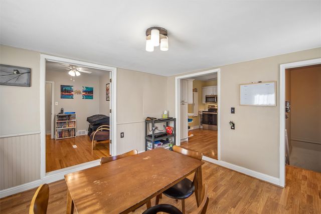 6111 Forest Avenue, Des Moines, IA 50311