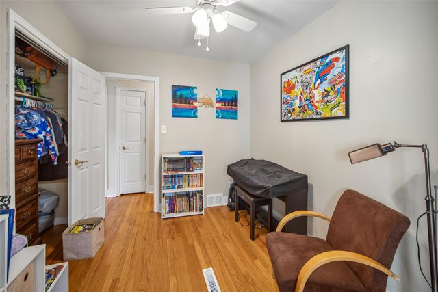 6111 Forest Avenue, Des Moines, IA 50311