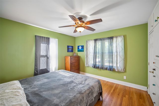 6111 Forest Avenue, Des Moines, IA 50311