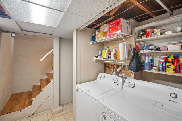 6111 Forest Avenue, Des Moines, IA 50311