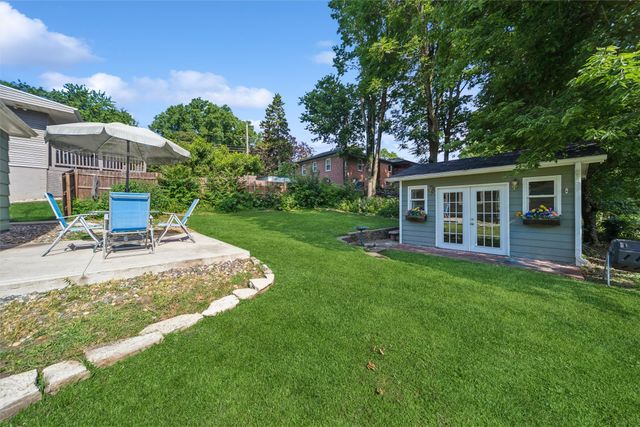 6111 Forest Avenue, Des Moines, IA 50311