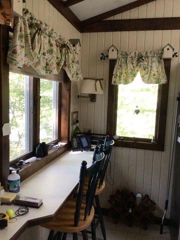84 Lakewood Dr, Mashpee, MA 02649