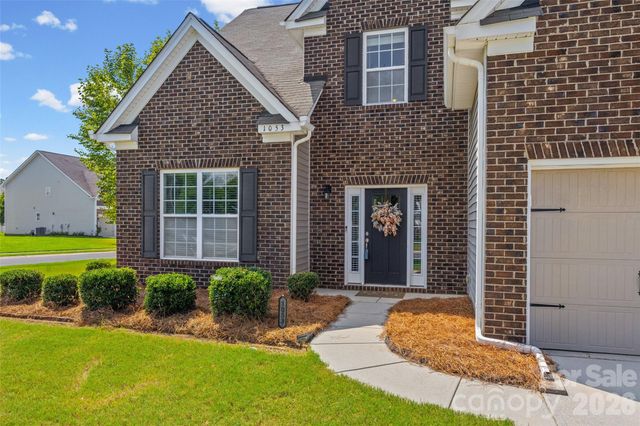 1053 Jack Pine Road 151, Lake Wylie, SC 29710