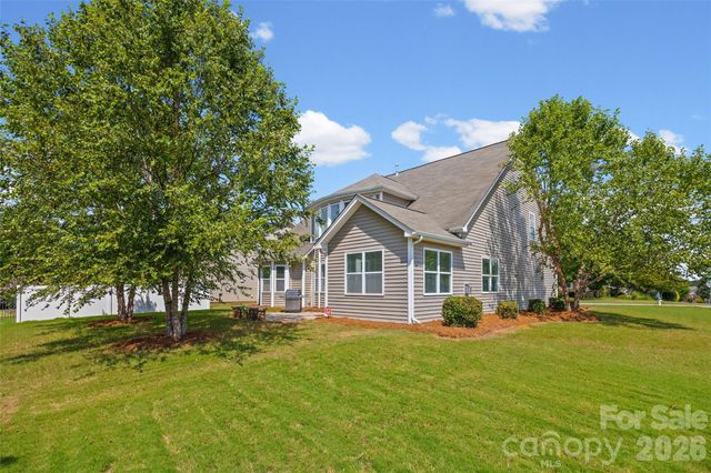 1053 Jack Pine Road 151, Lake Wylie, SC 29710